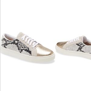 Kaanas Longon Lace Up Sneaker- Black & Gold- 11